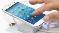 Apple seeks sales ban on more Samsung handsets